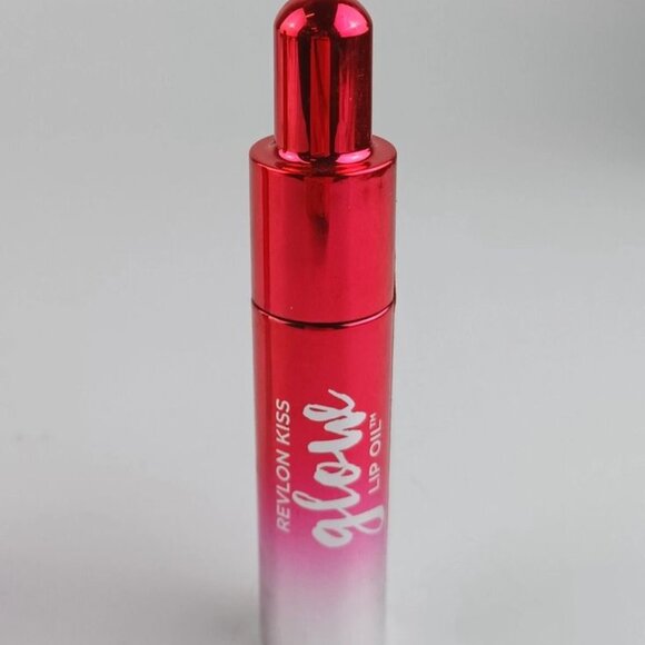 Revlon Kiss Glow Lip Oil Berry Brilliant (008). New in sealed package - Picture 2 of 7